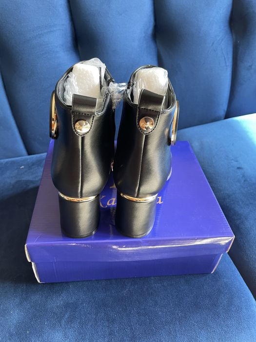 Botas novas N 39