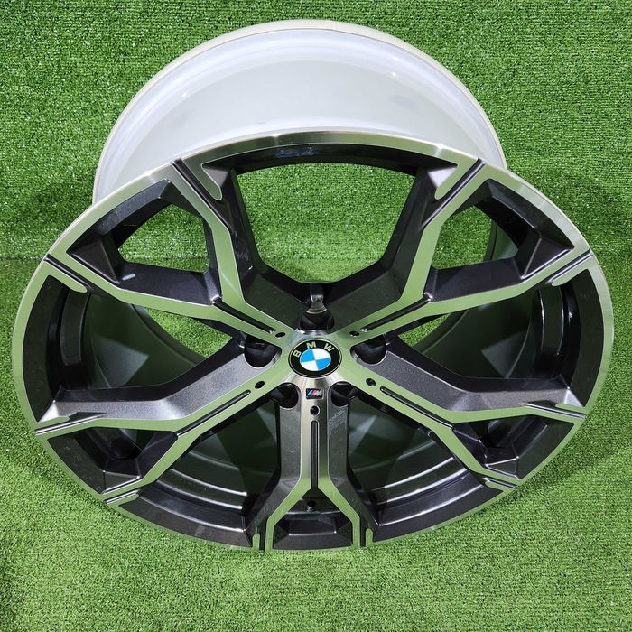 Диски R20 стиль 741M 5 x 112 BMW G05, G06, G07 DB71