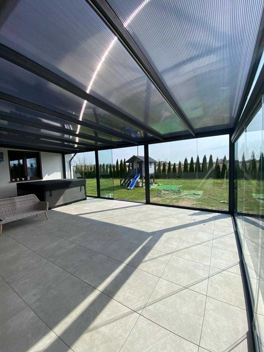 -- Ogród szklany premium – szkło, aluminium, realizacja na wymiar --