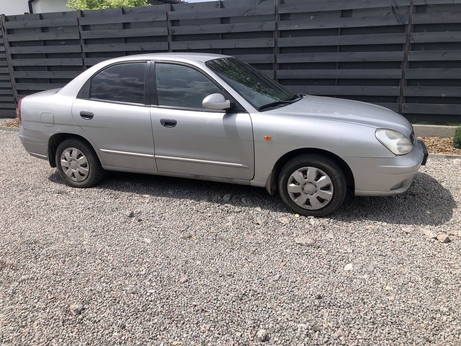 Продаю своє авто Део нубіра 2