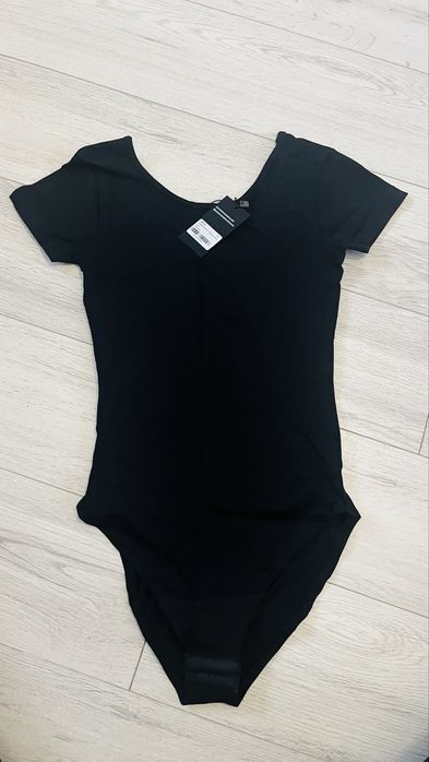 Damskie czarne body Urban Classic rozmiar XS