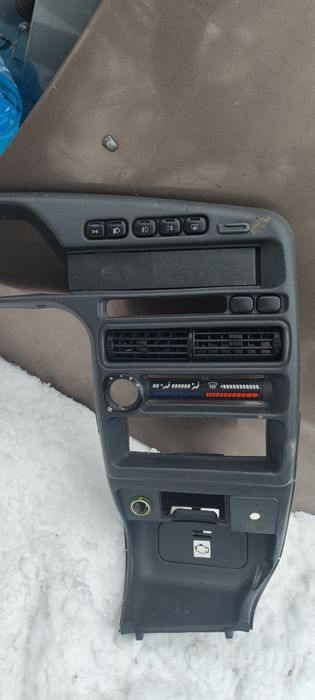 Консоль накладка торпедо ваз 2115