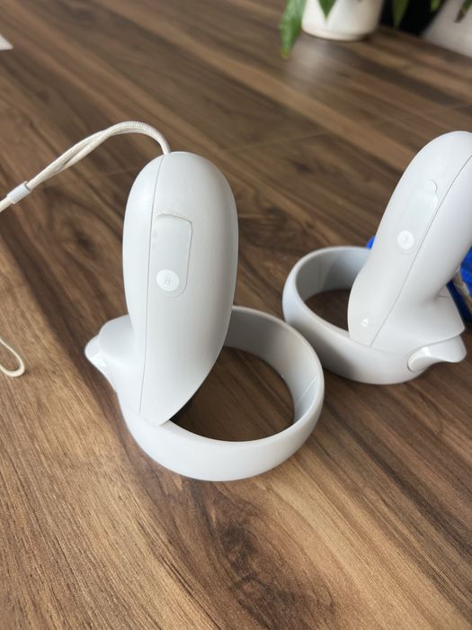 Meta Oculus Quest 2 - Óculos VR 128GB