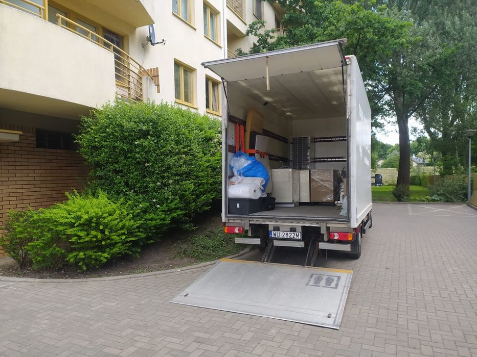 Przeprowadzki winda Przewóz mebli transport bagażowy wnoszenie montaż