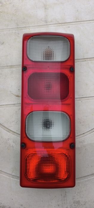 Farolim traseiro para autocaravana novo