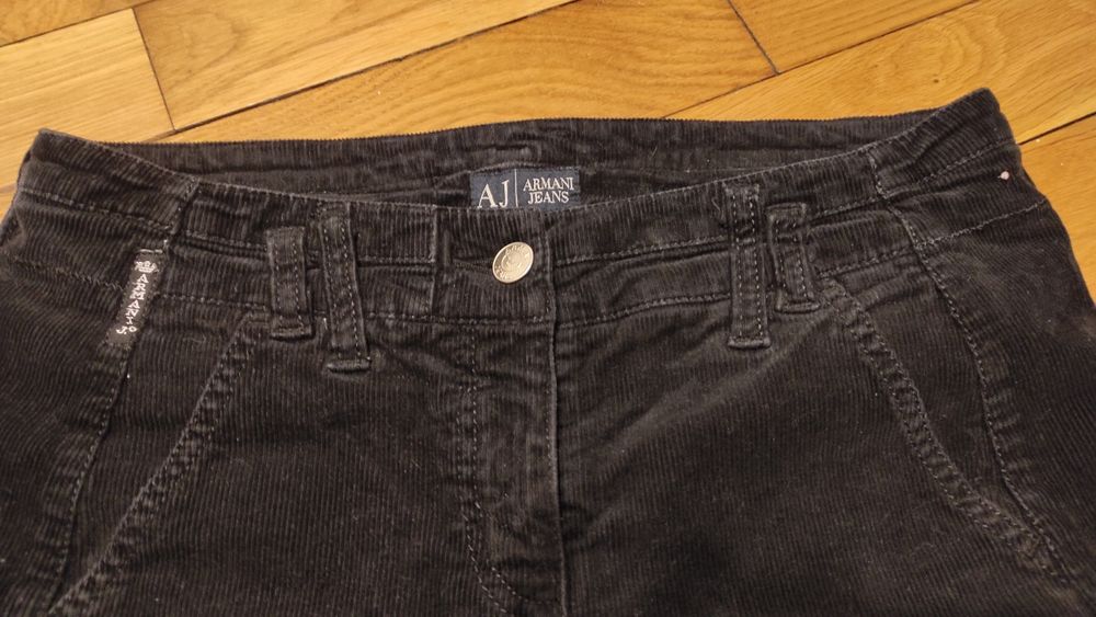 Sztruksy Armani jeans rozm. 27