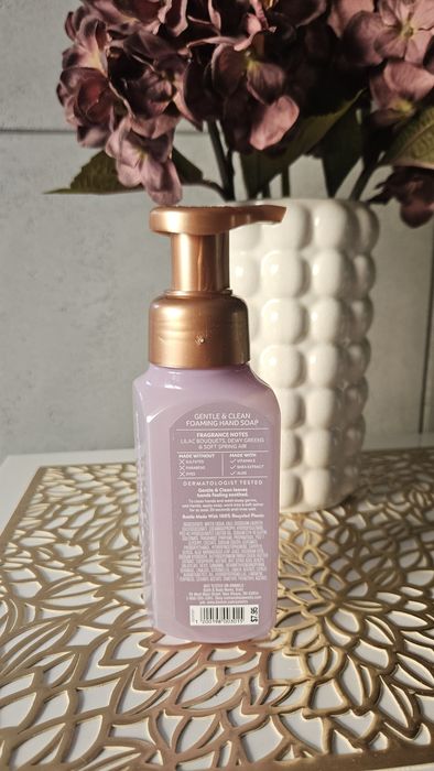 Mydło do rąk w piance fresh cut lilacs