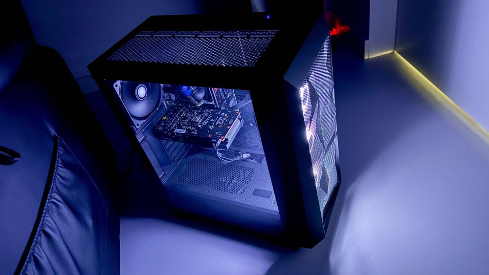 Komputer Gamingowy i5 10400F 16GB SSD 512GB Radeon RX 6600 8GB GDDR6