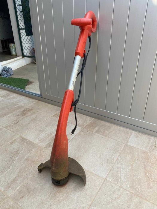 Aparador Relva Black & Decker 280W