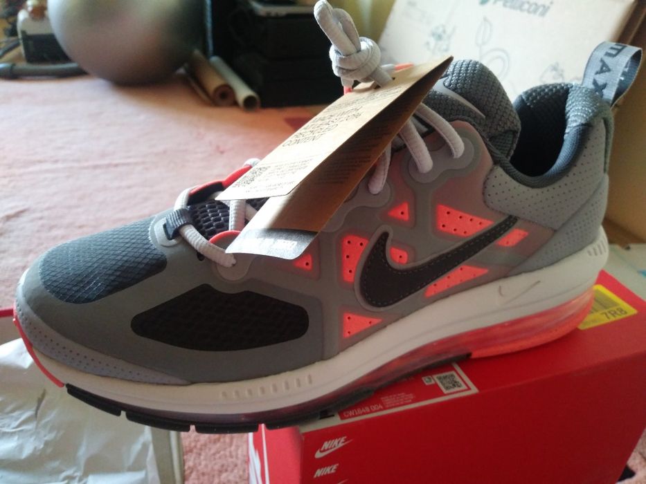 buty nike air max genome rozm.41(26 cm.)