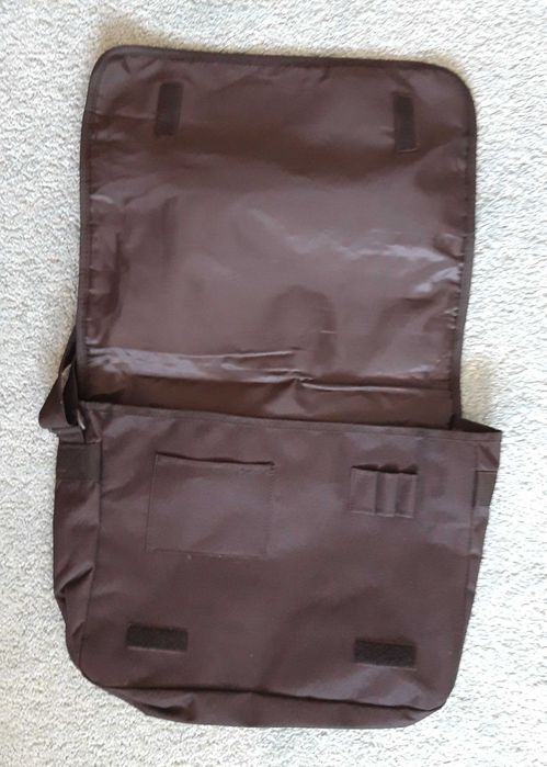 Mochila, estojo, saco tiracolo - artigo NOVO.