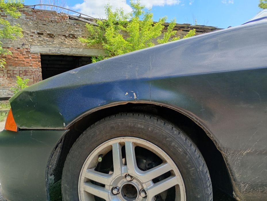 ОБМЕН-ПРОДАЖА .Ford sierra 2.0 онс, інжектор газ бензин