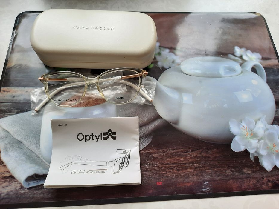 Nowe oprawki Marc Jacobs.