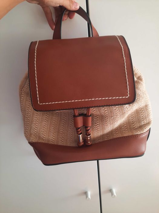 Mala de costas pequena