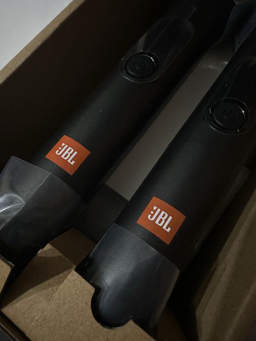 JBL Wireless мікрофони. Працюють на батарейках