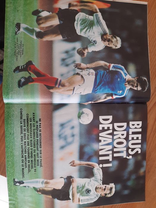 Revista ONZE, Edition Internationale