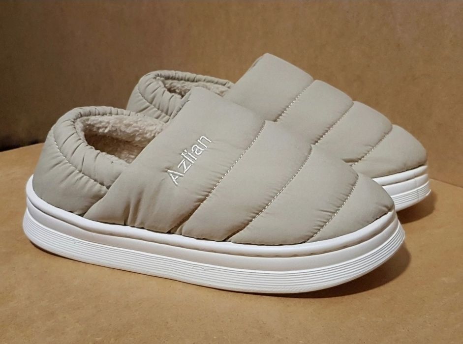 Buty pikowane (37 24cm) kapcie na platformie w stylu puffer ugg beżowe