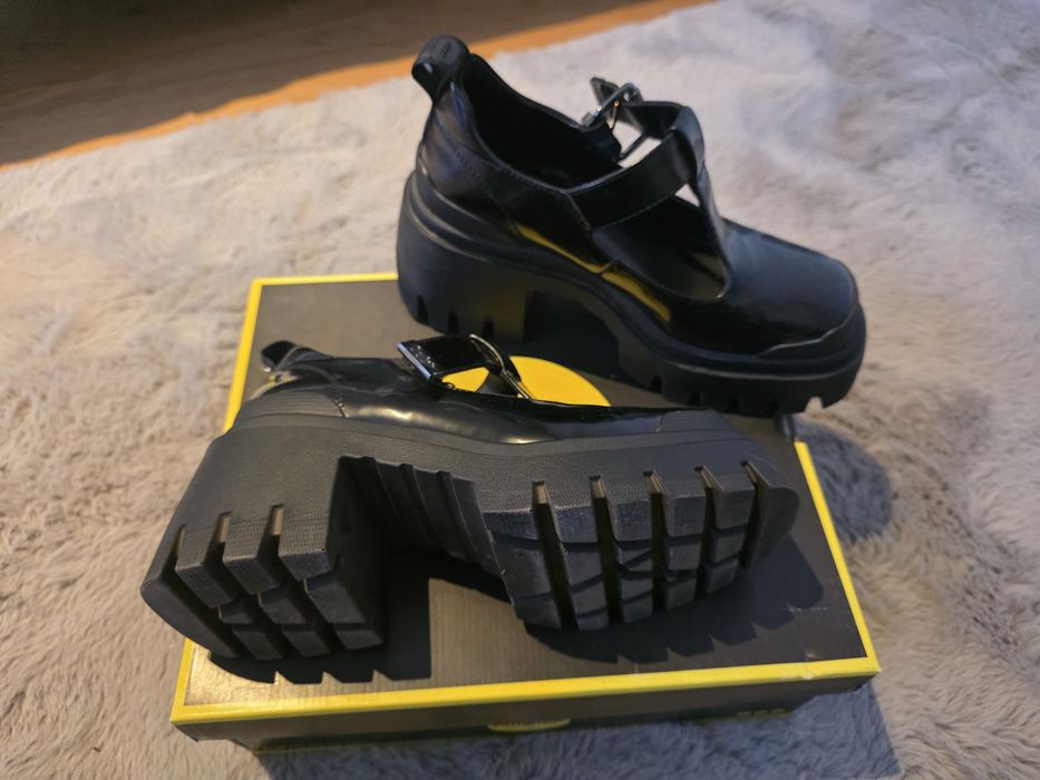 Ботинки туфли  Buffalo