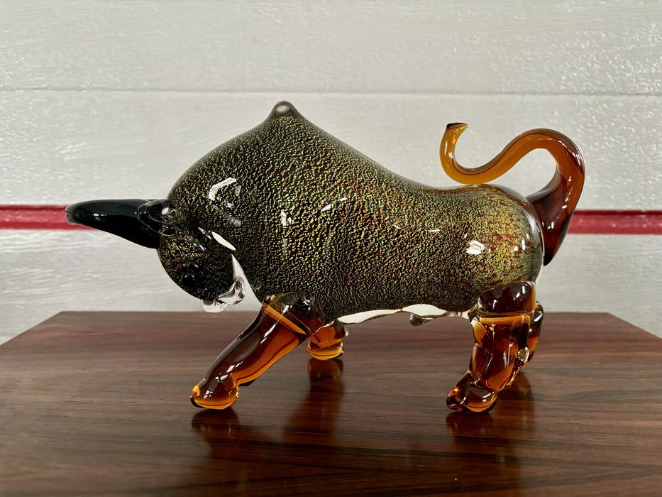 Piękny duży byk szkło artystyczne Murano Włochy lata 80 figurka ozdoba