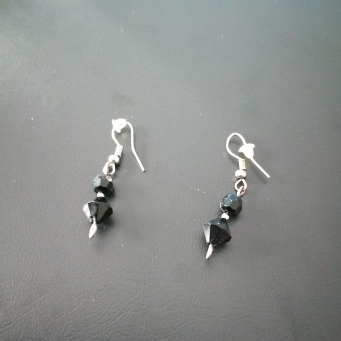 Kolczyki czarne "diamenciki"