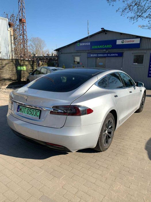 Tesla S 75d 2017
