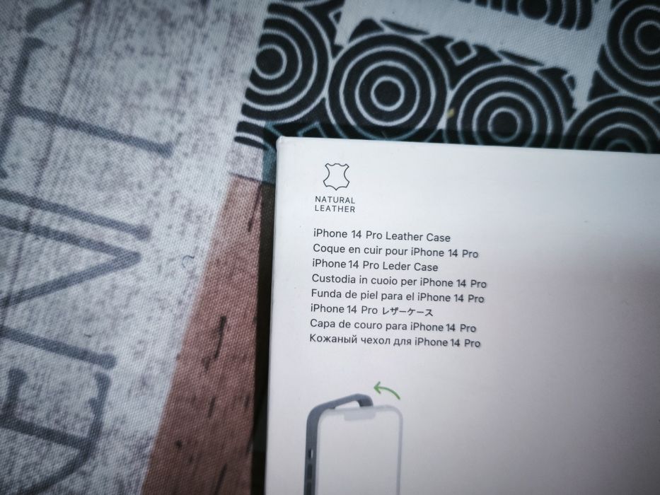 Capa couro iPhone 14 Pro