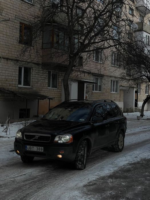 Продам Volvo XC90 не розмитнена