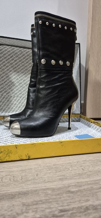 Чоботи шкіряні, розмір 36