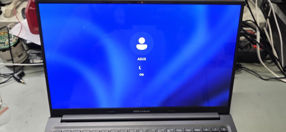 ASUS Vivobook 15 Oled M1505Ya-R77Bohdpb1 R7-7730U 16Gb 256Tb 15.6'' Oled W11H