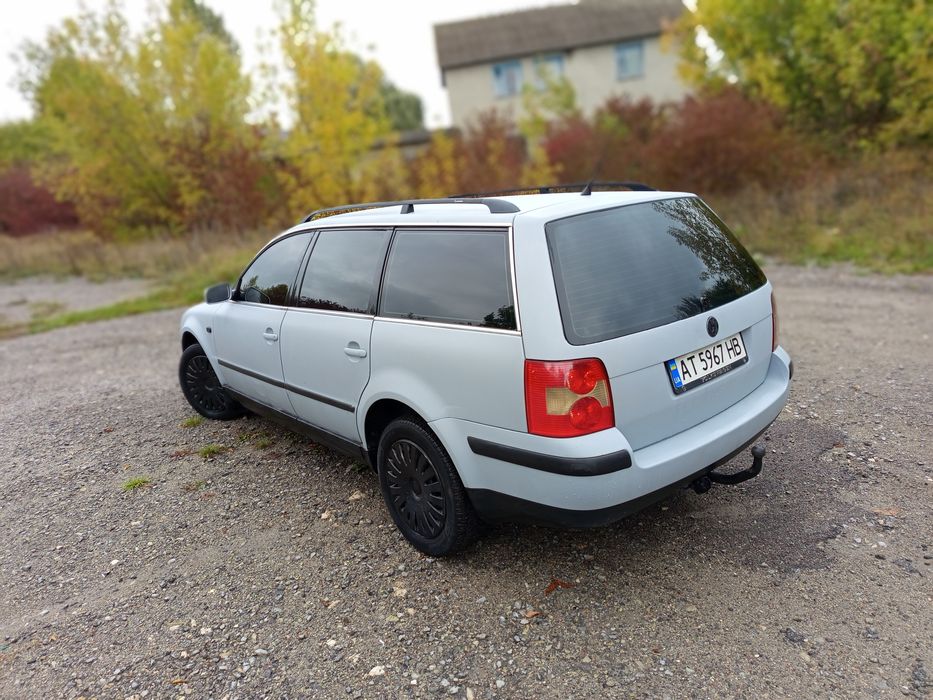 Автомобіль пасат