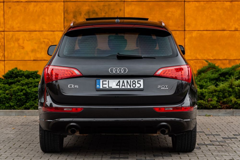 Audi Q5  2.0 2011
