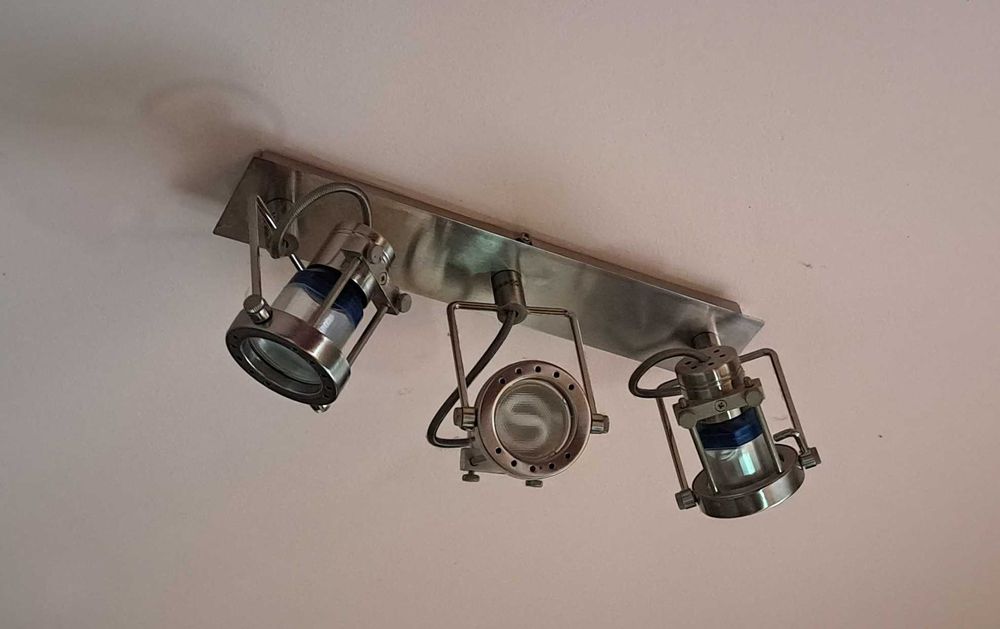 Lampa HALOGEN sufitowy lub ścienny kierunkowy