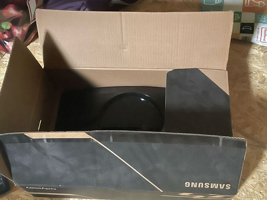 SAMSUNG Odysseyp G5