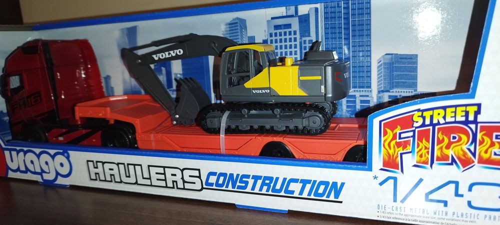 Burago 1/43 #18 31461 - Volvo FH16 Globetrotter 750 XXL Noir - Miniature Diecast