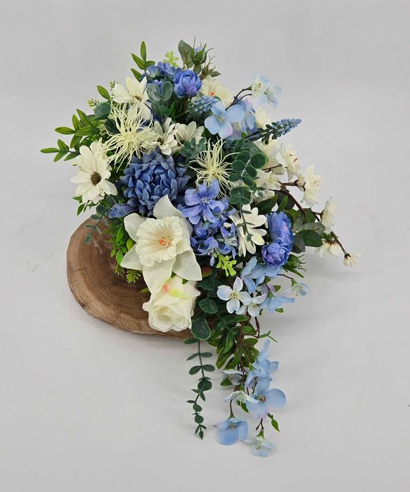 Wiązanka na grób, kompozycja na cmentarz