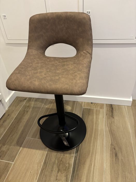 Banco alto para ilha ou bar