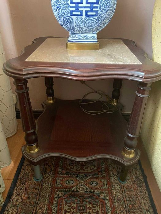 Mesa de centro com pedra