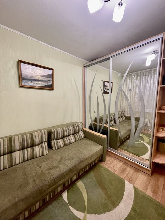 Продам 2к кв. на Алексеевке пр-кт Победы .Метро Победы 2 мин.