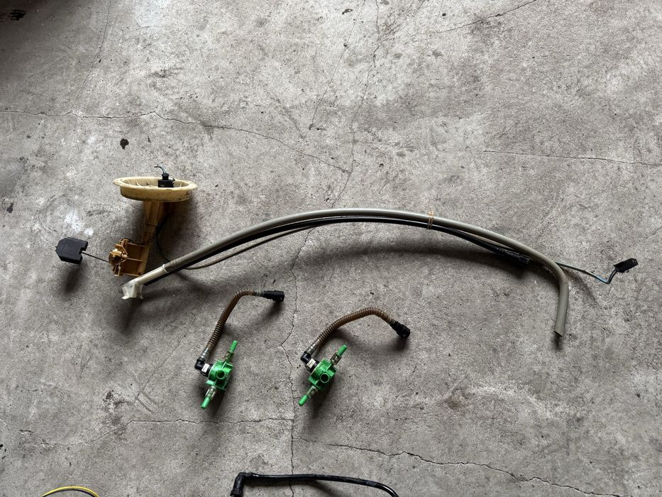 Паливний насос бака,колба,поплавок,рівень палива. Audi a6 c5 2.5tdi