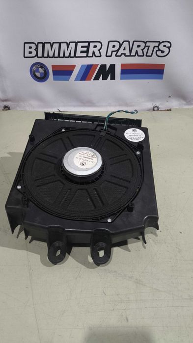 Coluna / Subwoofer BMW Serie 5 (E60/E61) Direito  6929.100-01