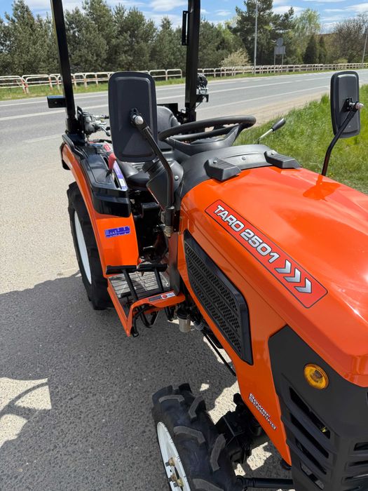 Fabrycznie nowy traktorek Taro B2501 25KM 4x4 wspomaganie