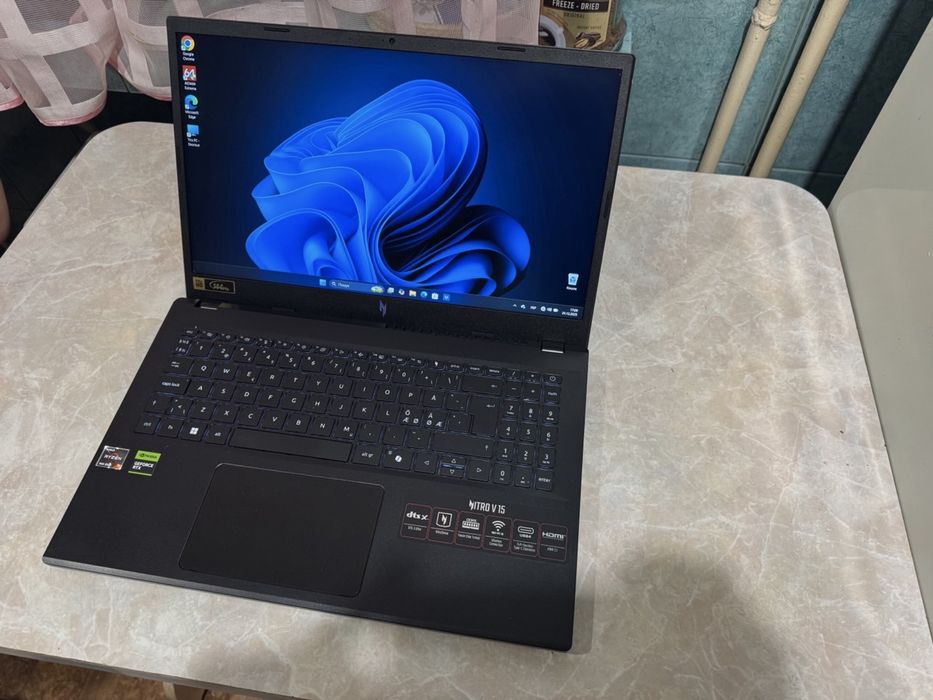 Acer Nitro V15ANV 15-41 Ryzen 7 7735HS Ram 16 SSD512 RTX4060 8gb 144Hz