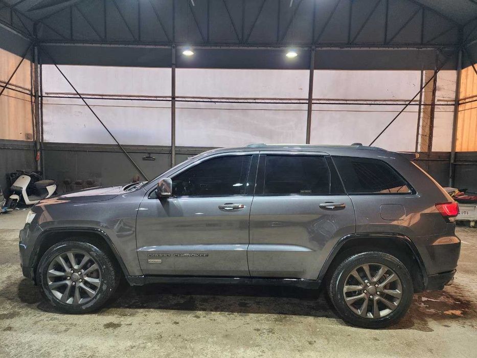 JEEP GRAND CHEROKEE 4х4 Дизель 2017 р