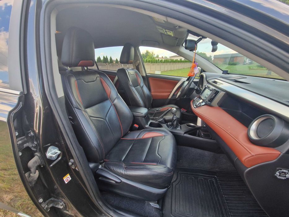 Toyota RAV-4 2014r.