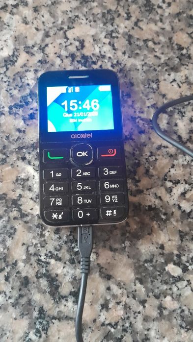 Telemóvel alcatel / tripé multimédia