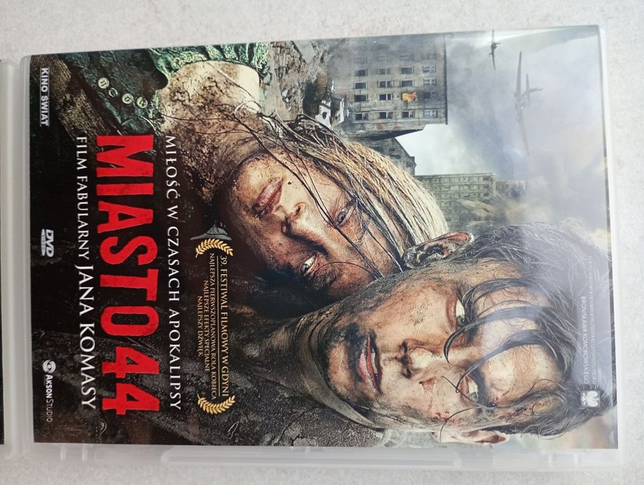Polskie kino o 2 wojnie światowej - 4 DVD