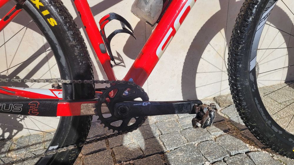 IZALCO RAVEN 29r - BOM estado