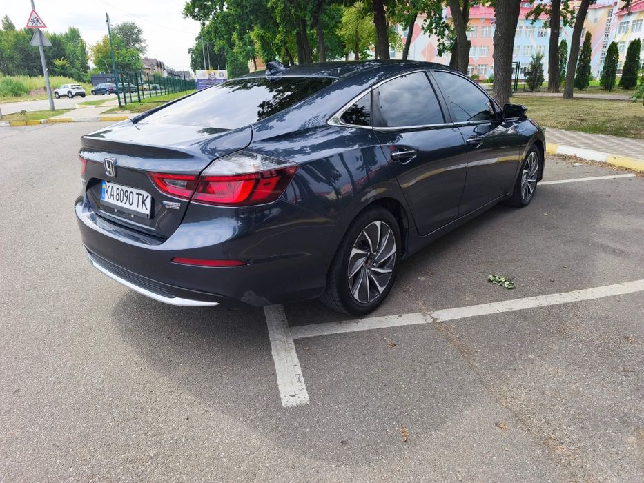 Продам Honda Insight  Touring 2020
