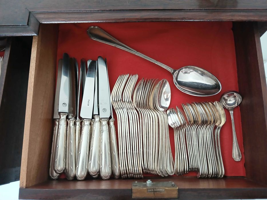 Faqueiro, com banho de prata