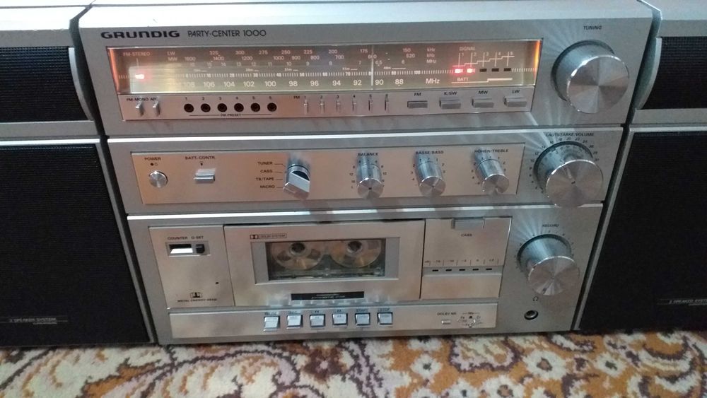 Radiomagnetofon Grundig